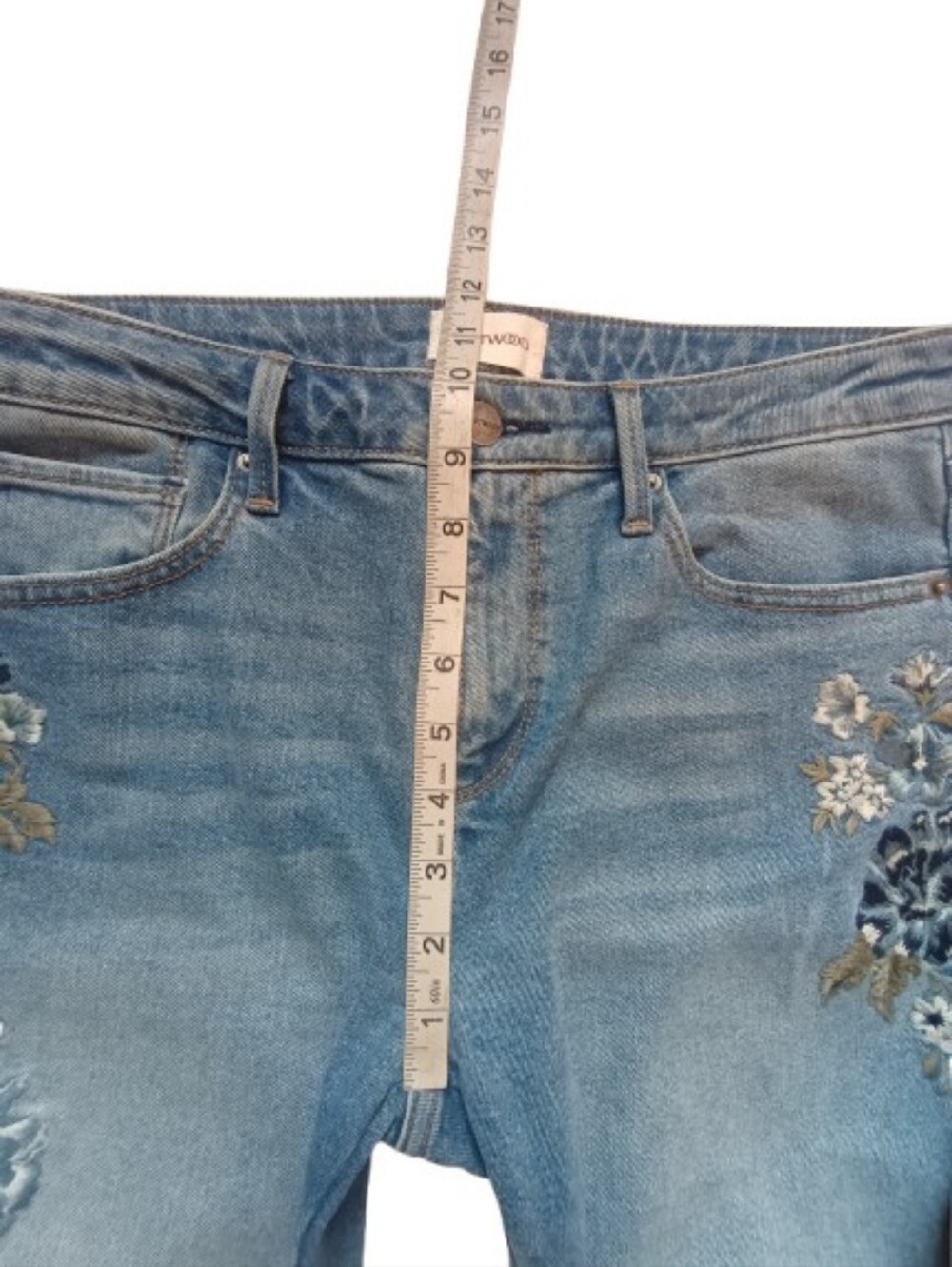 Driftwood kelly embroidered Floral jeans Size: 6 - Picture 7 of 10